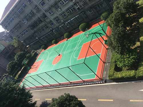 怀化市辰溪县检察院塑胶篮球场 学校球场施工 单位塑胶球场 硅PU球场