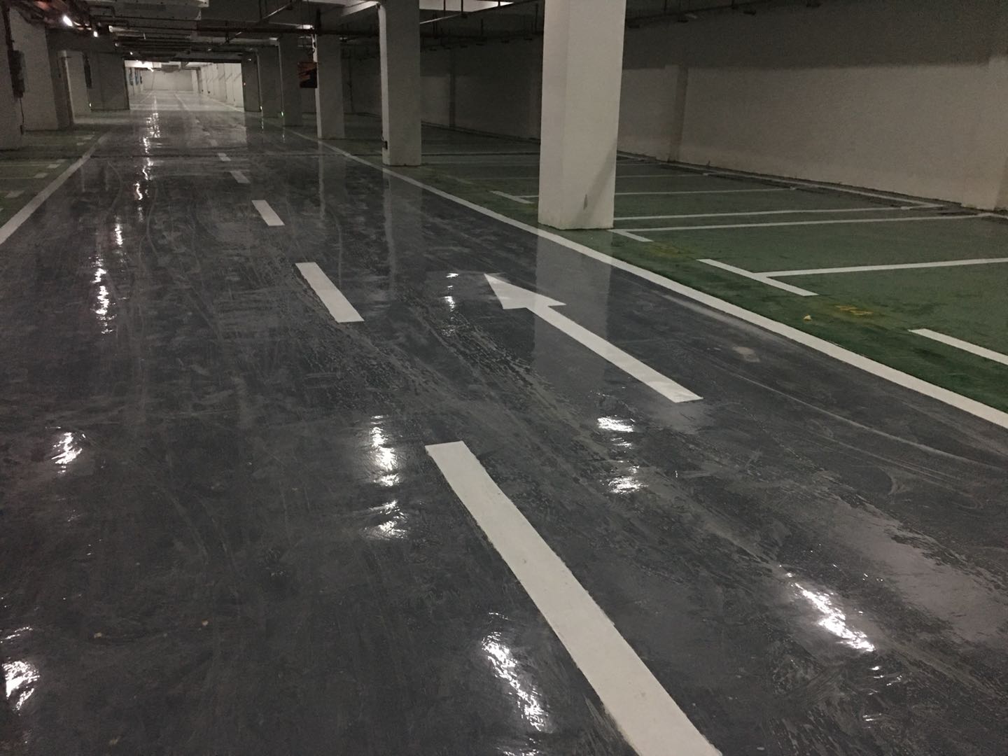 怀化正有体育设施有限公司,正有体育设施,湖南运动场地施工,塑胶跑道施工,球场施工,塑胶球场施工,球场施工,环氧地坪施工,厂房地坪施工,无尘车间施工,停车场施工,塑胶跑道价格